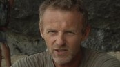 Om Thailand - Reporter Helga Tunheim oppsøkte Jo Nesbø i Thailand. Her snakker han om hvordan han jobber her.