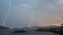 Lyn over Bodø (Foto: Petter Danielsen)