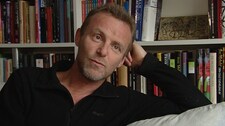Video Jo Nesbø om filmatisering (Foto: Nyhetsspiller) Video Jo Nesbø om filmatisering (Foto: Nyhetsspiller)