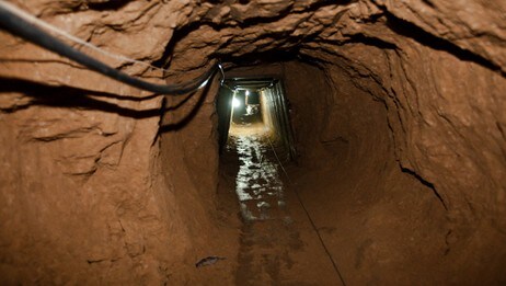 Tunnel under Gaza (Foto: Marius Arnesen/NRK) Tunnel under Gaza (Foto: Marius Arnesen/NRK)