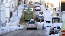 Snø i byen (Foto: Ole Andreas Bø/NRK)