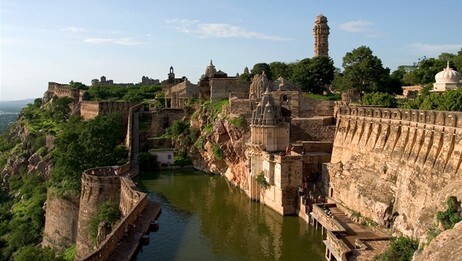 Chittorgarh i dag (Foto: Claude Renault) Chittorgarh i dag (Foto: Claude Renault)