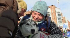Video Sist i mål i Finnmarksløpet (Foto: Nyhetsspiller)