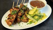 Kyllingsatay med peanøttsaus (Foto: Tone G. Johannesen/NRK)