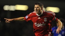 Steven Gerrard (Foto: ANDREW YATES/AFP) Steven Gerrard (Foto: ANDREW YATES/AFP)