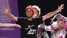 Jimmy Jump under ESC-finalen (Foto: Kim Erlandsen/NRK) Jimmy Jump under ESC-finalen (Foto: Kim Erlandsen/NRK)