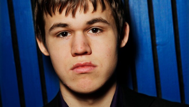 Magnus carlsen (Foto: Aas, Erlend/SCANPIX) Magnus carlsen (Foto: Aas, Erlend/SCANPIX)