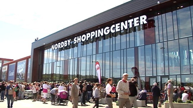 Nordby Shoppingcenter (Foto: Kathrine Brønn/NRK) Nordby Shoppingcenter (Foto: Kathrine Brønn/NRK)