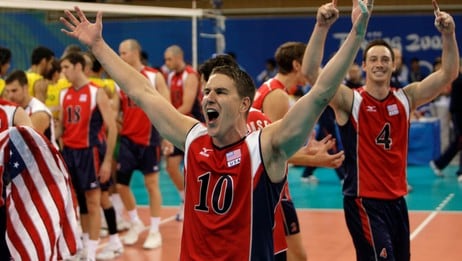 Riley Salmon og David Lee på USAs volleyballag (Foto: ALEXANDER DEMIANCHUK/REUTERS) Riley Salmon og David Lee på USAs volleyballag (Foto: ALEXANDER DEMIANCHUK/REUTERS)