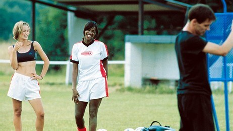 shaznay lewis