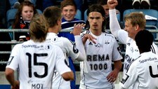 Rosenborg-spillerne jubler for Mikael Lustigs utligning til 1-1 (Foto: Hansen,  Alf Ove/Scanpix)