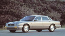 Jaguar XJ6 (Foto: Ford/Wieck)