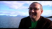 Hvem er snillest, narvikinger eller harstadværinger? - Harstad og Narvik konkurrerer om å samle inn mest penger til årets TV-aksjon. 