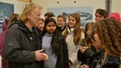 Slaget ved Hjørungavåg, kunst av Håvard Vikhagen. - Slaget ved Hjørungavåg, kunst av Håvard Vikhagen.