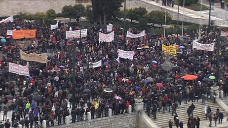 Storstreik i Hellas mot sparetiltak (Foto: EVN) Storstreik i Hellas mot sparetiltak (Foto: EVN)