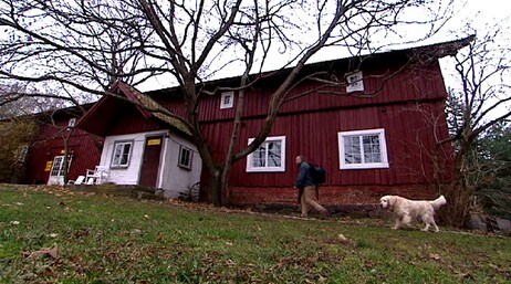 Hovedlåven som brant på Røed Gård (Foto: Camilla Næss/NRK) Hovedlåven som brant på Røed Gård (Foto: Camilla Næss/NRK)