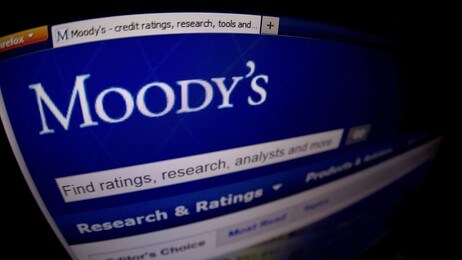 Moody's kredittbyrå (Foto: JOEL SAGET/Afp) Moody's kredittbyrå (Foto: JOEL SAGET/Afp)