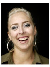 Mona B. Riise (Foto: Espen Røst A.) Mona B. Riise (Foto: Espen Røst A.)