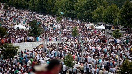 Minnemarkering i Srebrenica (Foto: DADO RUVIC/Reuters) Minnemarkering i Srebrenica (Foto: DADO RUVIC/Reuters)