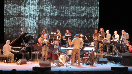 Chick Corea og Trondheim Jazzorkester i Oslo Konserthus (Foto: Tordis Ødbehr) Chick Corea og Trondheim Jazzorkester i Oslo Konserthus (Foto: Tordis Ødbehr)