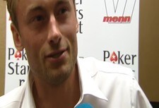 Video Northug taper i poker (Foto: Nyhetsspiller) Video Northug taper i poker (Foto: Nyhetsspiller)