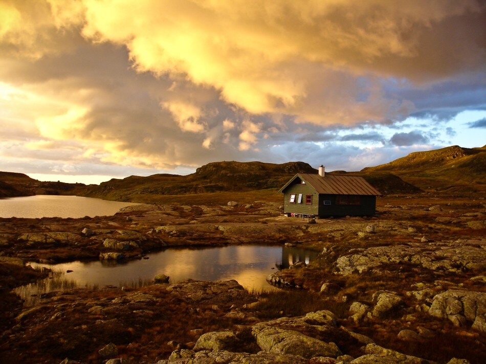 Solnedgang med Melands Grønahei