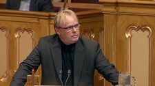 Video Per Sandberg i spørretimen på Stortinget (Foto: Nyhetsspiller)