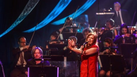 Mari Boine og Kringkastingsorkesteret (Foto: Sergey Gavrilov/WITBC/NRK) Mari Boine og Kringkastingsorkesteret (Foto: Sergey Gavrilov/WITBC/NRK)