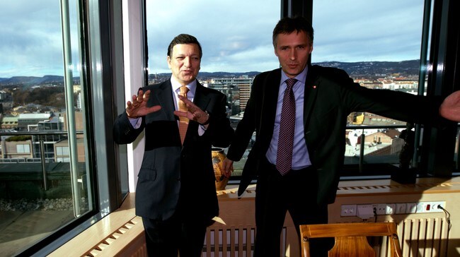 Jens Stoltenberg og Jose Manuel Barroso (Foto: Poppe, Cornelius/SCANPIX)