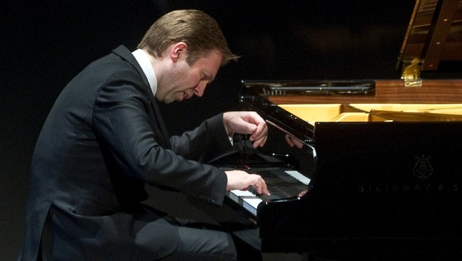 Leif Ove Andsnes (Foto: Erik Berg,) Leif Ove Andsnes (Foto: Erik Berg,)