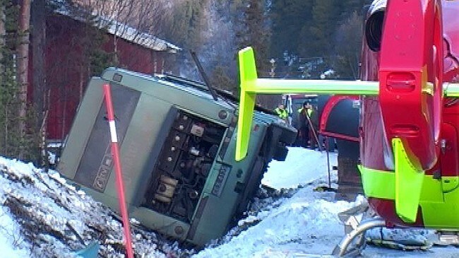 Polsk buss etter ulykke Rv3 Ulsberg (Foto: 330-skvadron)