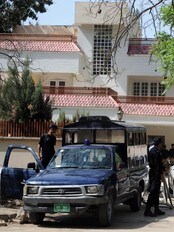 Huset der bin Laden-familien budde i fleire å i Abottabad i Pakistan. (Foto: AAMIR QURESHI/Afp) Huset der bin Laden-familien budde i fleire å i Abottabad i Pakistan. (Foto: AAMIR QURESHI/Afp)
