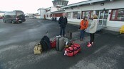 Flystreik rammer syke  - Den langvarige flyplasstreiken, som lammer seks flyplasser i Nord-Norge, går nå ut over pasienter.