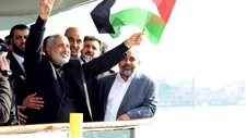 Haniyeh i Mavi Marmara (Foto: MUSTAFA OZER/Afp)