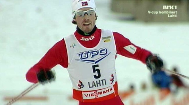 Petter Tande går inn til seier i Lahti (NRK) Petter Tande går inn til seier i Lahti (NRK)