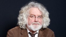 Edvard Hoems roman Mors og fars historie er solgt for  (Foto: Lise Åserud/Scanpix)