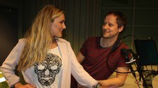 Charlotte Schøgren og Vegard Dagsvik (Foto: Janne Aateigen /NRK) Charlotte Schøgren og Vegard Dagsvik (Foto: Janne Aateigen /NRK)
