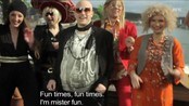 Fun Times - "Best of" Underholdningsavdelingen. Musikkvideoen "Fun Times".