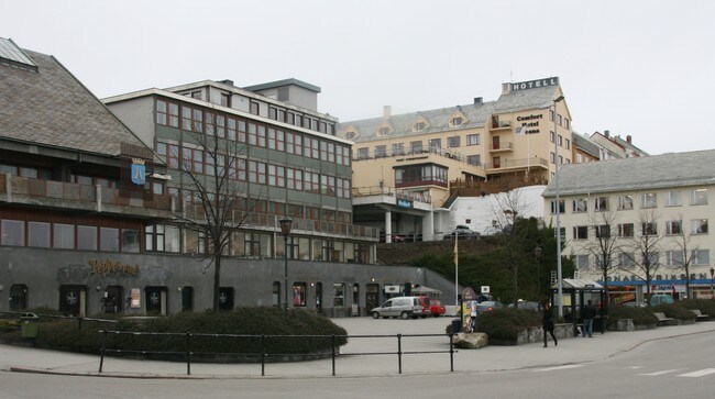 Rådhuset i Kristiansund (Foto: Aina Rødal/NRK) Rådhuset i Kristiansund (Foto: Aina Rødal/NRK)