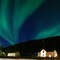 Nordlys over Langøya i Vesterålen.