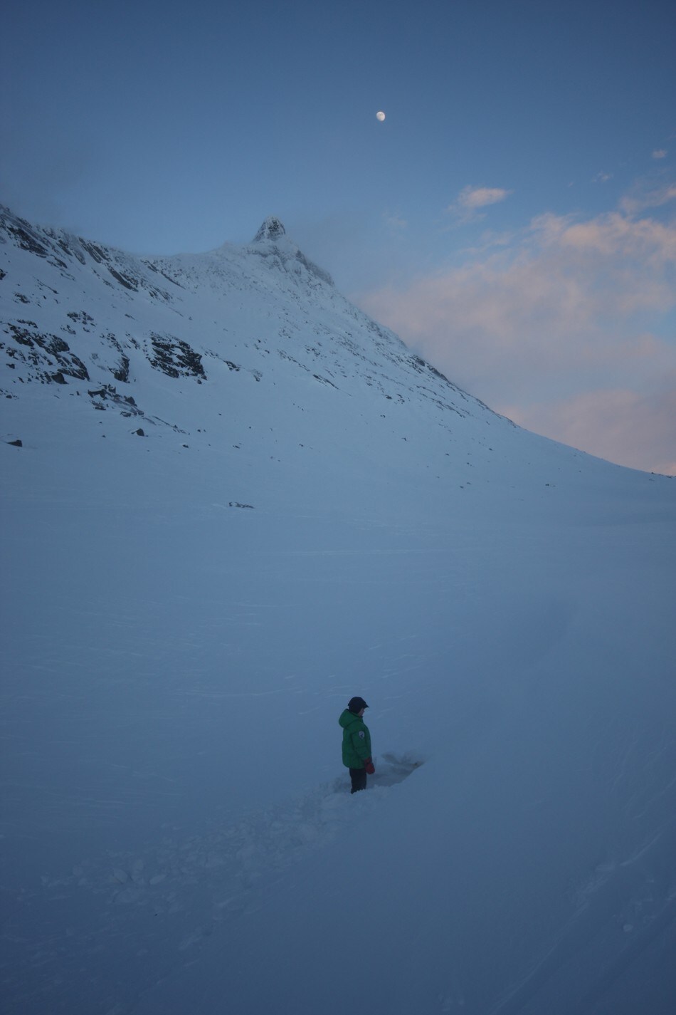 Store Rauddalseggje, 2168 moh i bakgrunnen.