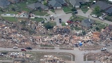 Oklahoma Tornado (Foto: Tony Gutierrez/Ap) Oklahoma Tornado (Foto: Tony Gutierrez/Ap)