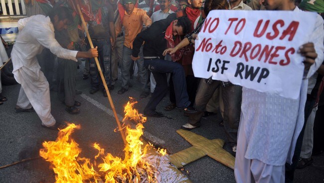 Demonstranter i Pakistan (Foto: AAMIR QURESHI/Afp) Demonstranter i Pakistan (Foto: AAMIR QURESHI/Afp)