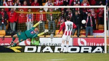 Ramovic sjanseløs på Sundgots kanon (Foto: Christian Thomassen/Scanpix)