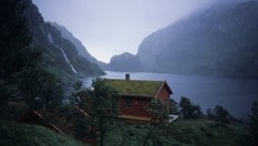 Storavassbu en gråværsdag.