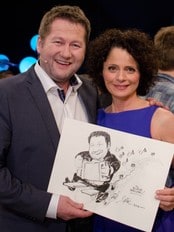 Bjarne Brøndbo og Nadia Hasnaoui 'Litt av et liv' (Foto: Erik Dyrhaug/NRK) Bjarne Brøndbo og Nadia Hasnaoui 'Litt av et liv' (Foto: Erik Dyrhaug/NRK)