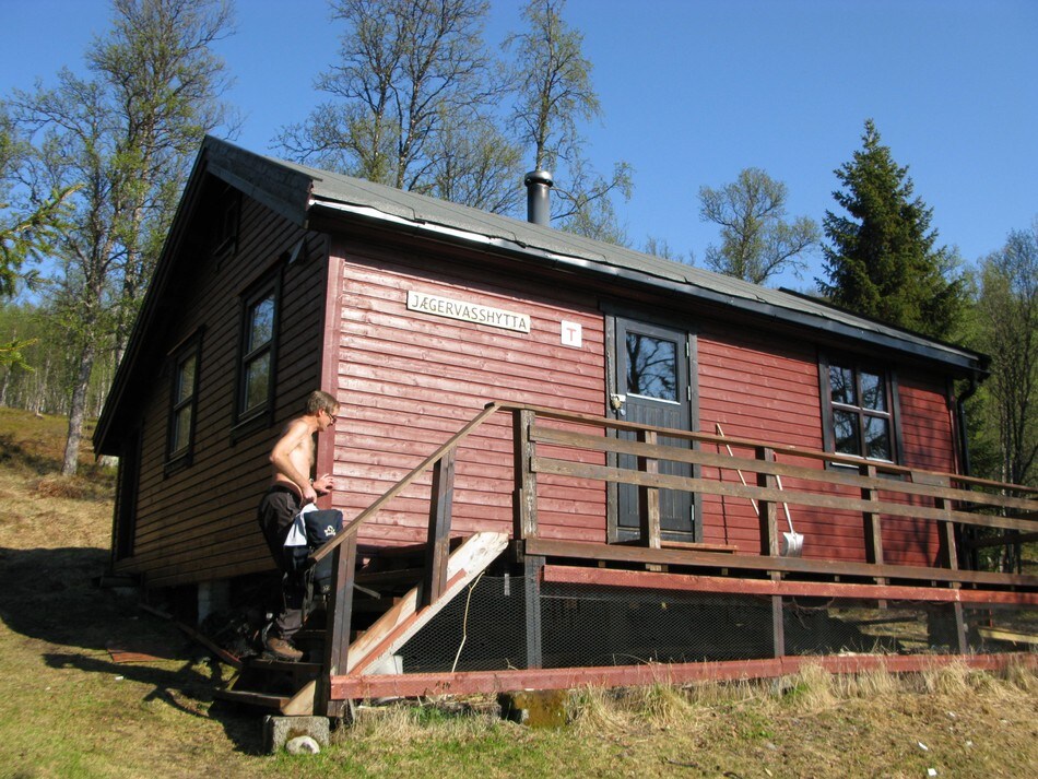 Jægervasshytta.
Bilde er tatt 28.mai 2010