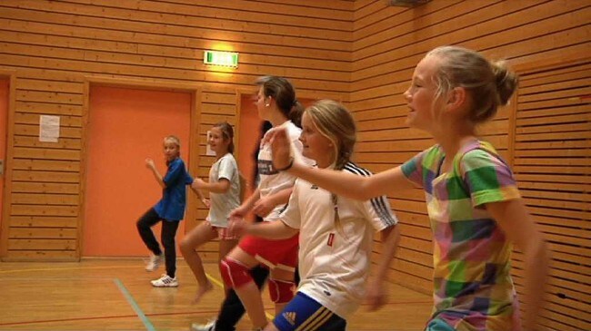 Video Gym før skolen (Foto: Nyhetsspiller) Video Gym før skolen (Foto: Nyhetsspiller)