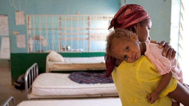 Frykter for barna i tørkerammede Sahel (Foto: Lucia Zoro/Redd Barna/NTBScanpix) Frykter for barna i tørkerammede Sahel (Foto: Lucia Zoro/Redd Barna/NTBScanpix)