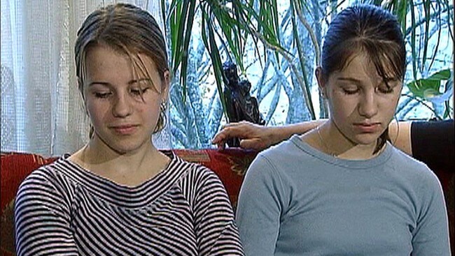Olga og Tanja Belik. (Foto: NRK)